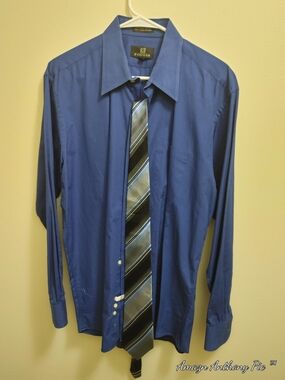 Men's Long-Sleeve Blue Casual Button-Down Shirt